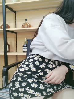 二零二三七月十一号_小兔子在玩球
