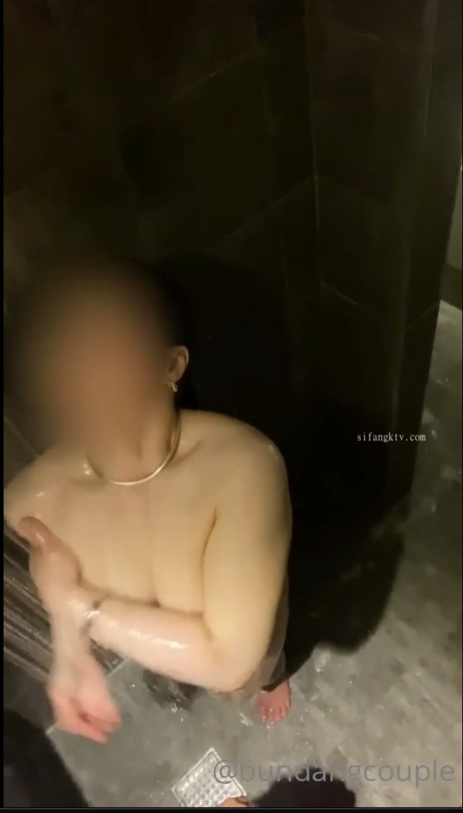 MRSS-143-C 妻が寝取られている現場に遭遇したのに僕は何もできず、ただ妻が何度もイかされるのを黙って見ていた